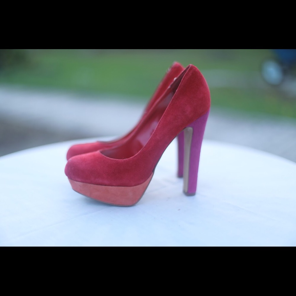 Steve Madden Colorblock heels